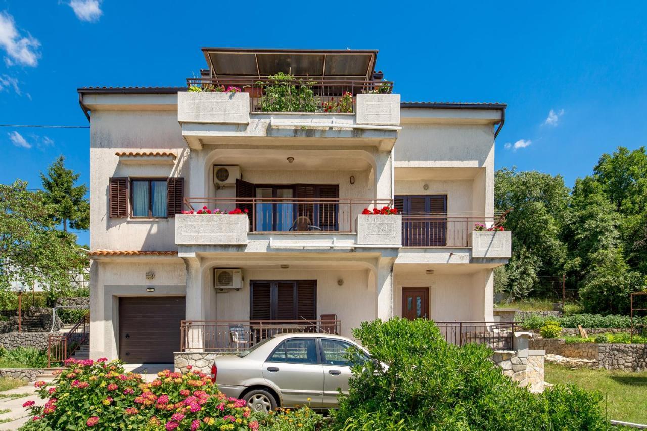 Apartment Magda With A Parking Space And Sea View Рийека Екстериор снимка